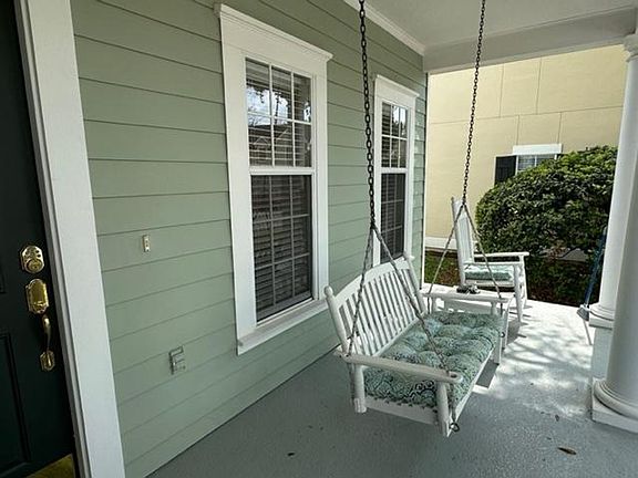 3rd image of 1005 Wiregrass St