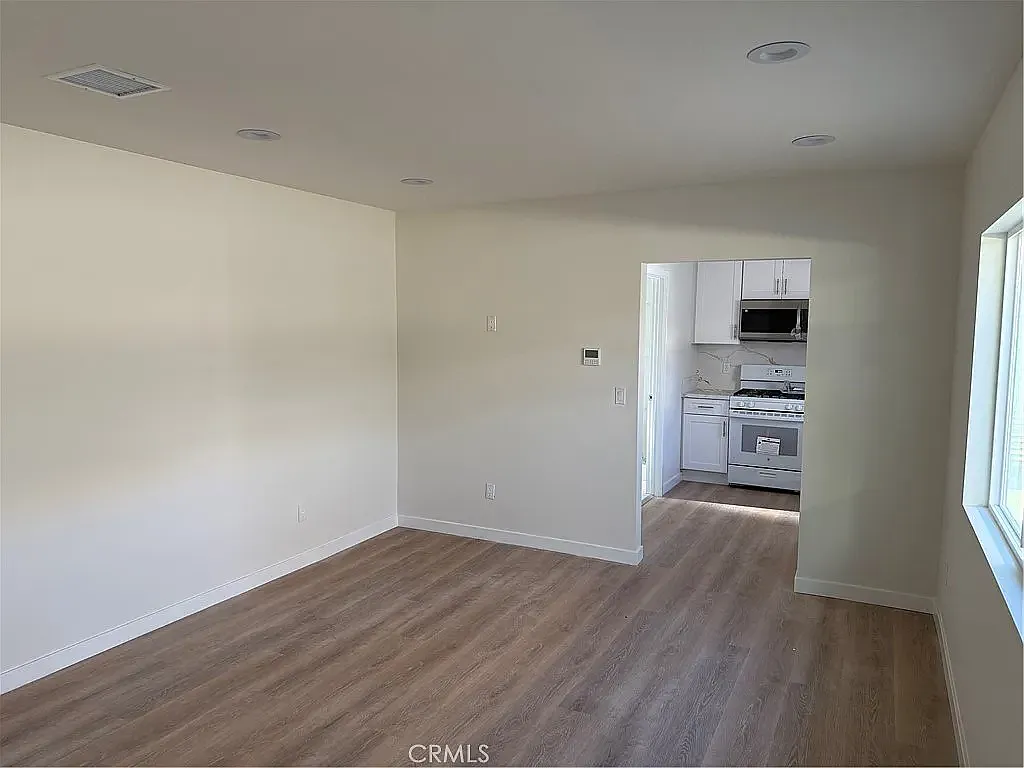 1 bed, 515 sqft, $2,200 — Photo 1
