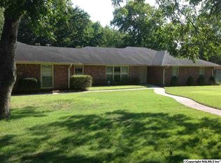 7900 Shadow Bend Dr SE, Huntsville, AL 35802