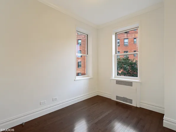 73-12 35th Avenue image 6 of 6