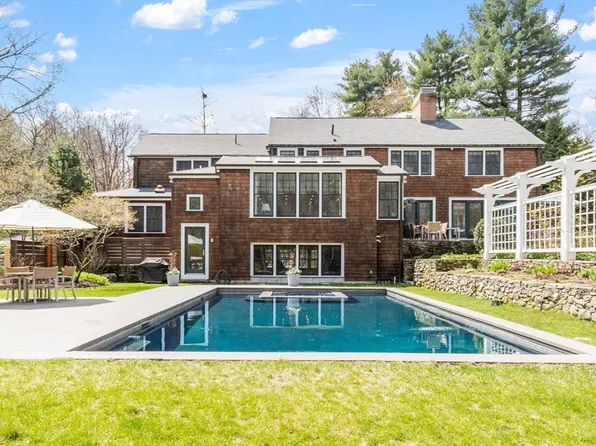 303 Marsh St, Belmont, MA 02478