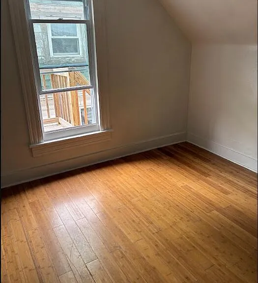 1151 Luzerne St — Photo 7
