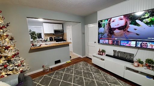 1st image of 96 Cortland Cir #96