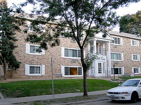 2725 Humboldt Ave S — Photo 12