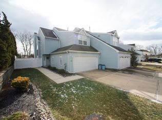 25 Dis Ct, Sewell, NJ 08080