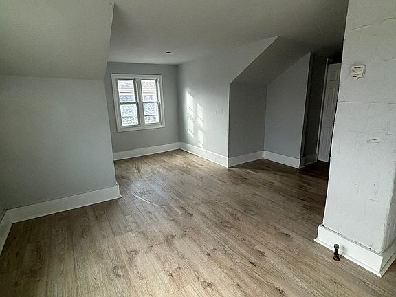 4th image of 9 Winthrop St APT 3
