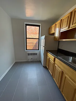 Rented by Giaps Realty Group LLC | media 16