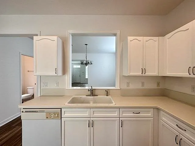 4354 Grove Park Dr — Photo 10