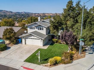 1545 Via Rosa, Paso Robles, CA 93446