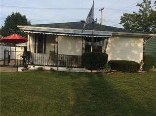 37 Winkler Dr, Tonawanda, NY 14150
