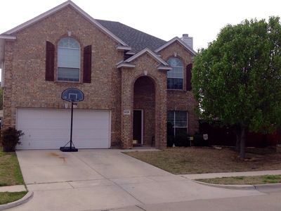 6129 Huntington Dr, Haltom City, TX, 76137