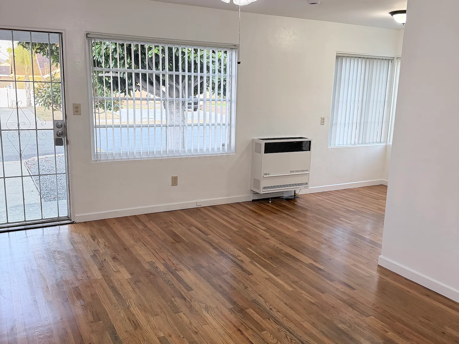 1 bed, 600 sqft, $1,895 — Photo 2