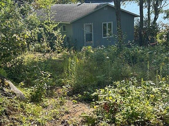 2nd image of 0 Maxwell Rd