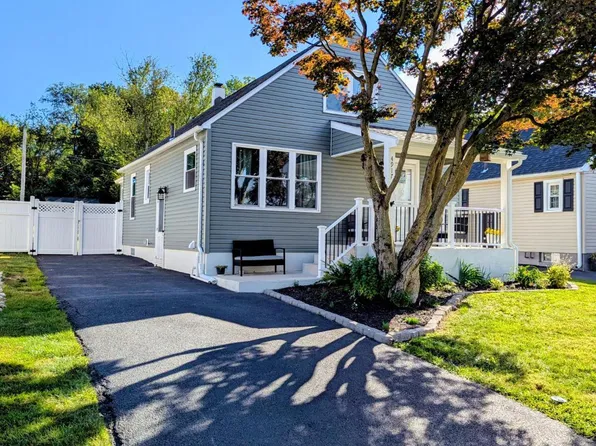 4917 Shepard St, Brookhaven, PA 19015