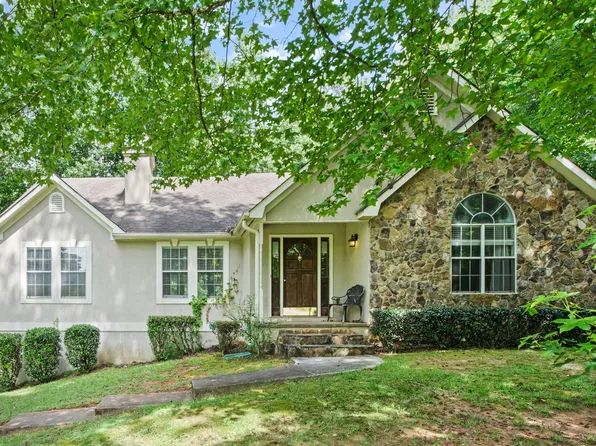 95 Timberidge Dr, Newnan, GA 30263