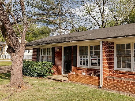2nd image of 2019 S Lumpkin St
