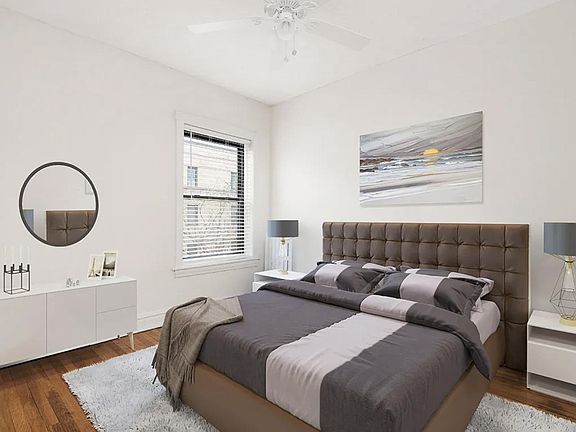 3rd image of 632 W Cornelia Ave #3N