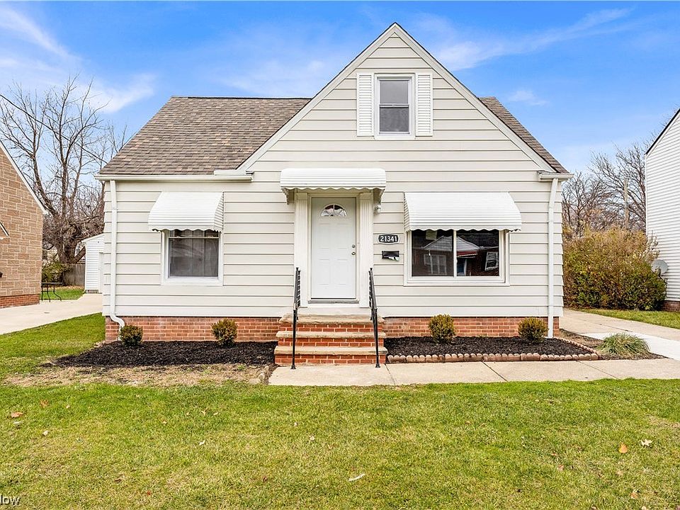 1st image of 21341 Fuller Ave