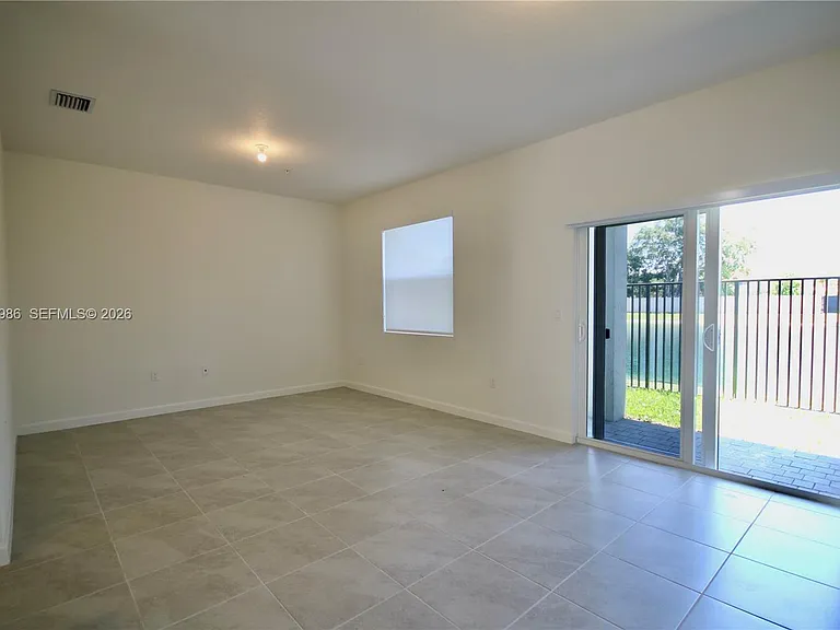 18426 SW 2nd St — Photo 7
