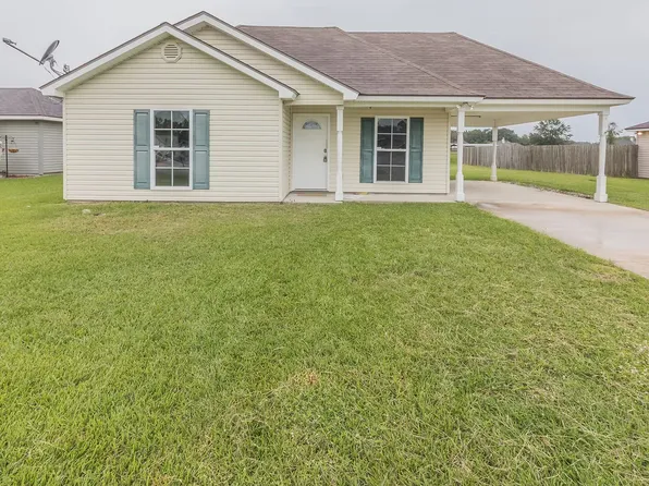 1029 Gary Dr, Breaux Bridge, LA 70517