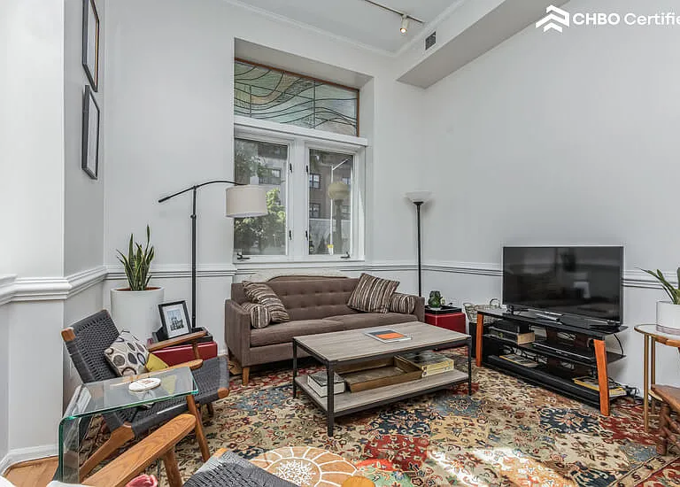 1619 R St NW #101 — Photo 2