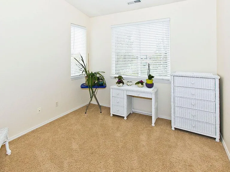 15483 NW Decatur Way — Photo 6