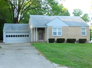 9204 E 68th Ter, Raytown, MO 64133