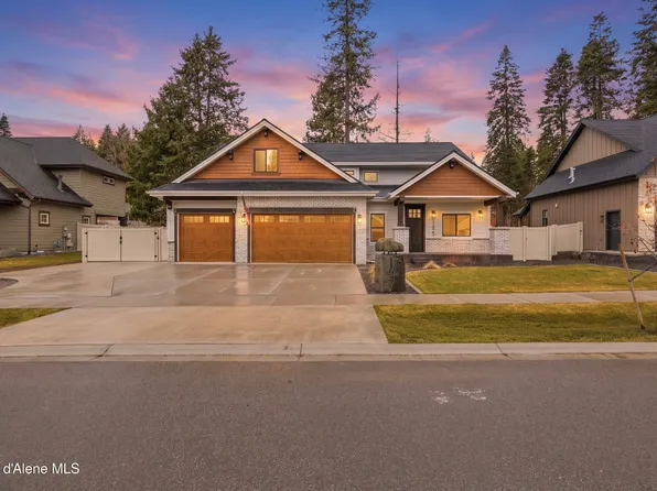 11925 N Rocking R Rd, Hayden, ID 83835