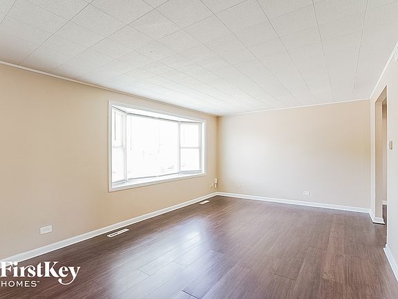4th image of 51 Alameda Dr