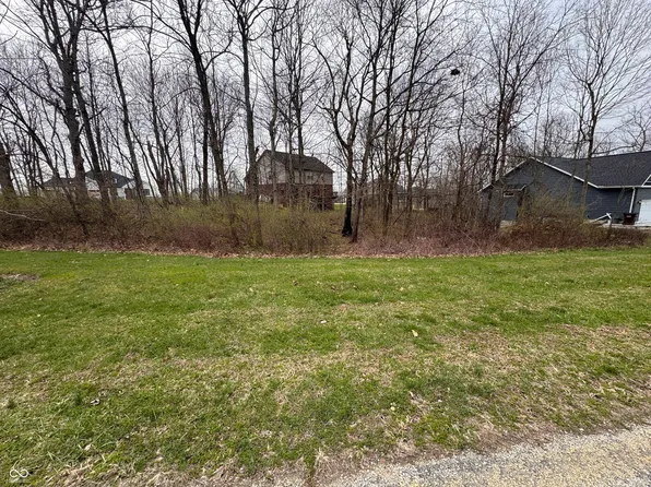 83 Nevada Ct, Lawrenceburg, IN 47025