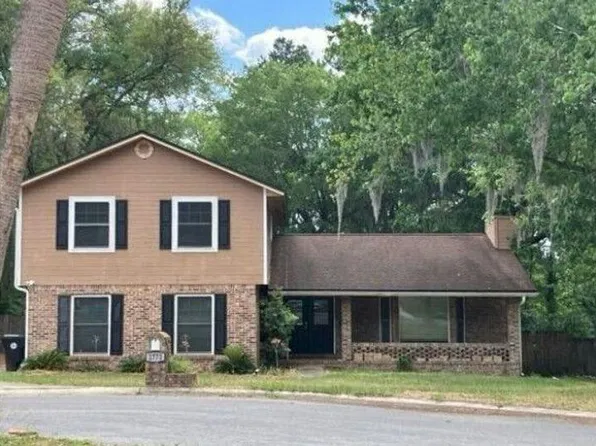 2772 Pebbleridge Ct, Orange Park, FL 32065