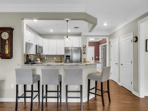 36 Abigail Way Unit 1011, Reading, MA 01867