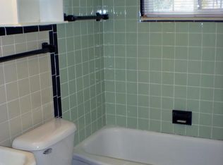 4509 Crooks Rd, Royal Oak, MI 48073