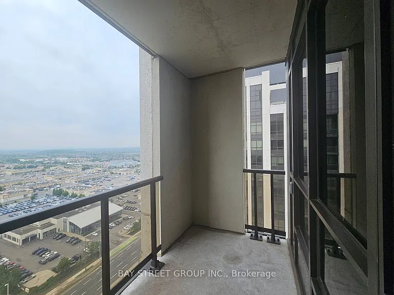 9075 Jane St #2009 — Photo 17