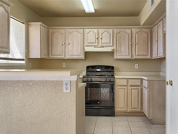 5th image of 1308 James Dudley Dr