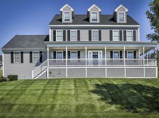 22 Overlook Cir, Haverhill, MA 01835