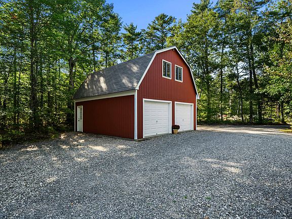 5th image of 756 Mann Road