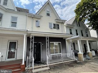 26 N Maple St, Mount Carmel, PA