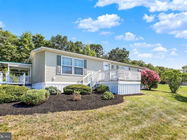 122 Bucher Hollow Rd, Millerstown, PA 17062
