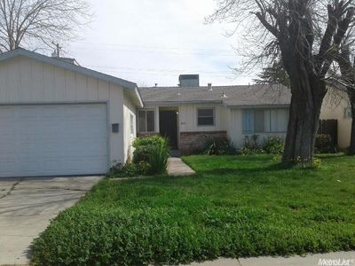 2630 8th Ave, Merced, CA, 95340