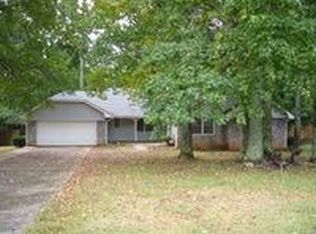 1323 Kenyon Rd, Lake City, GA 30260