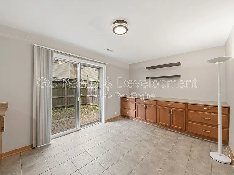 9517 Terrace Pl — Photo 8