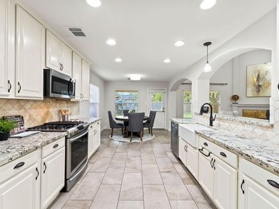 6822 Summer Bridge Ln, Spring, TX, 77379