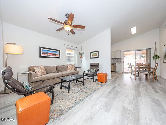 4th image of 2353 W Silverbell Oasis Way