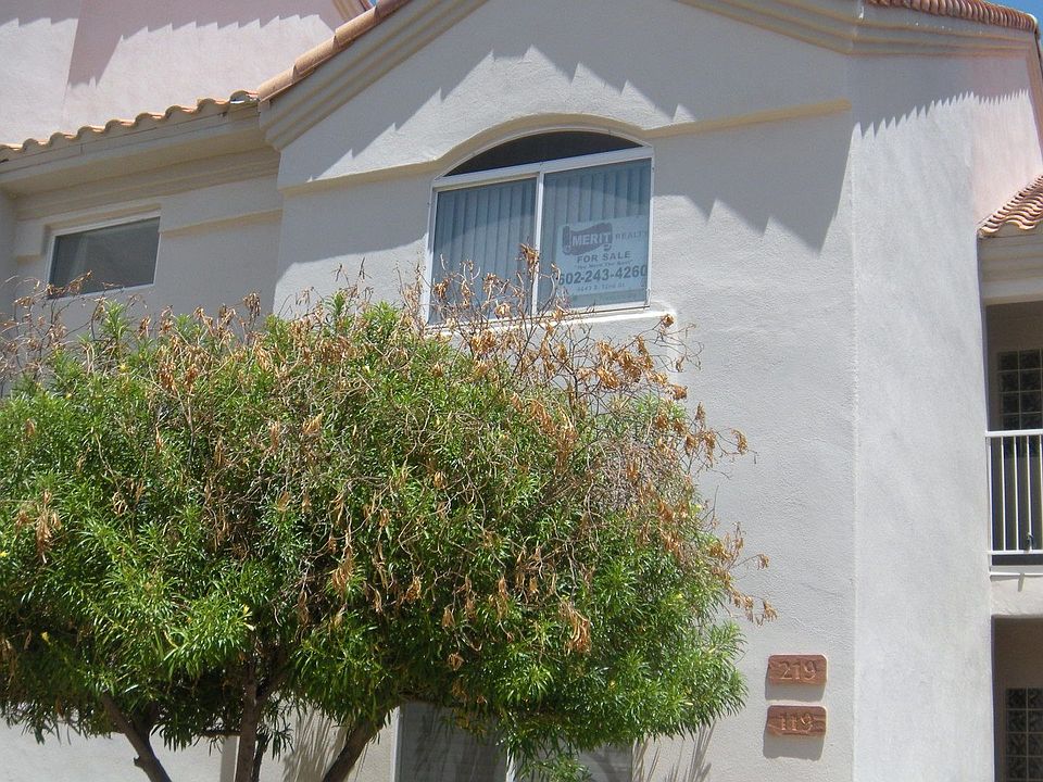 1st image of 10401 N 52nd St Unit 219
