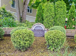 150 Prospect St APT 2, Greenwich, CT 06830