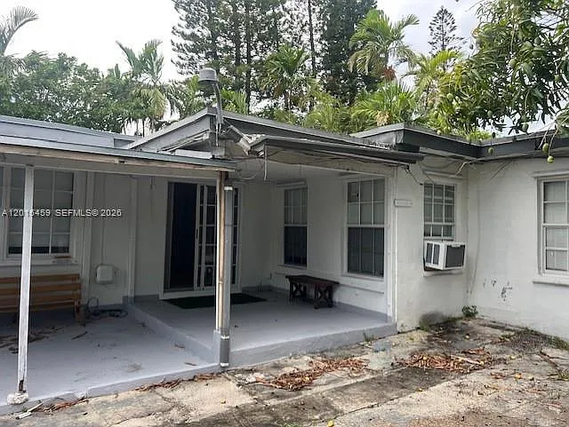 732 Moffett St #4A — Photo 24