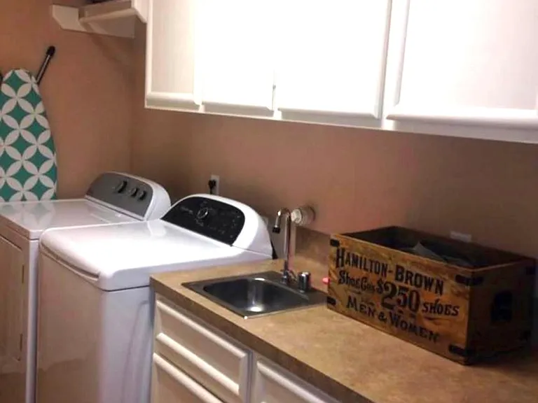 2322 Luzius Dr — Photo 8