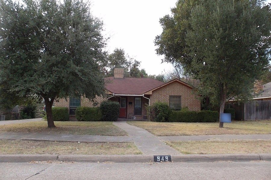 1st image of 949 Sprucewood Dr