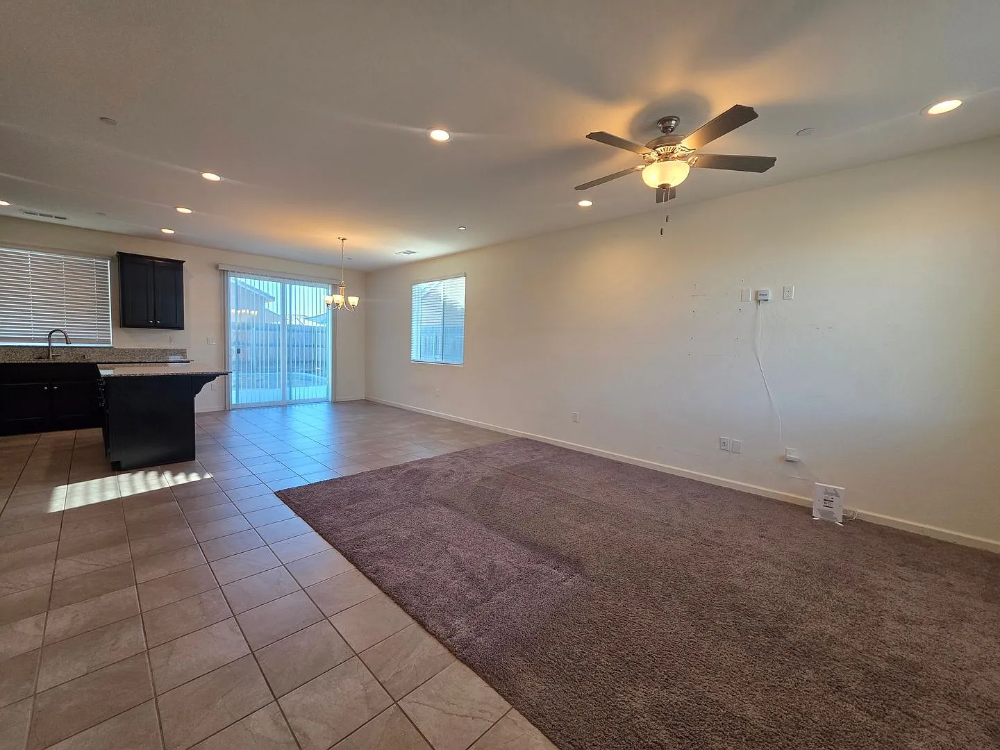Newer 3 Bedroom 2 Bathroom in Tulare! $300 off First Month's Rent — Photo 4